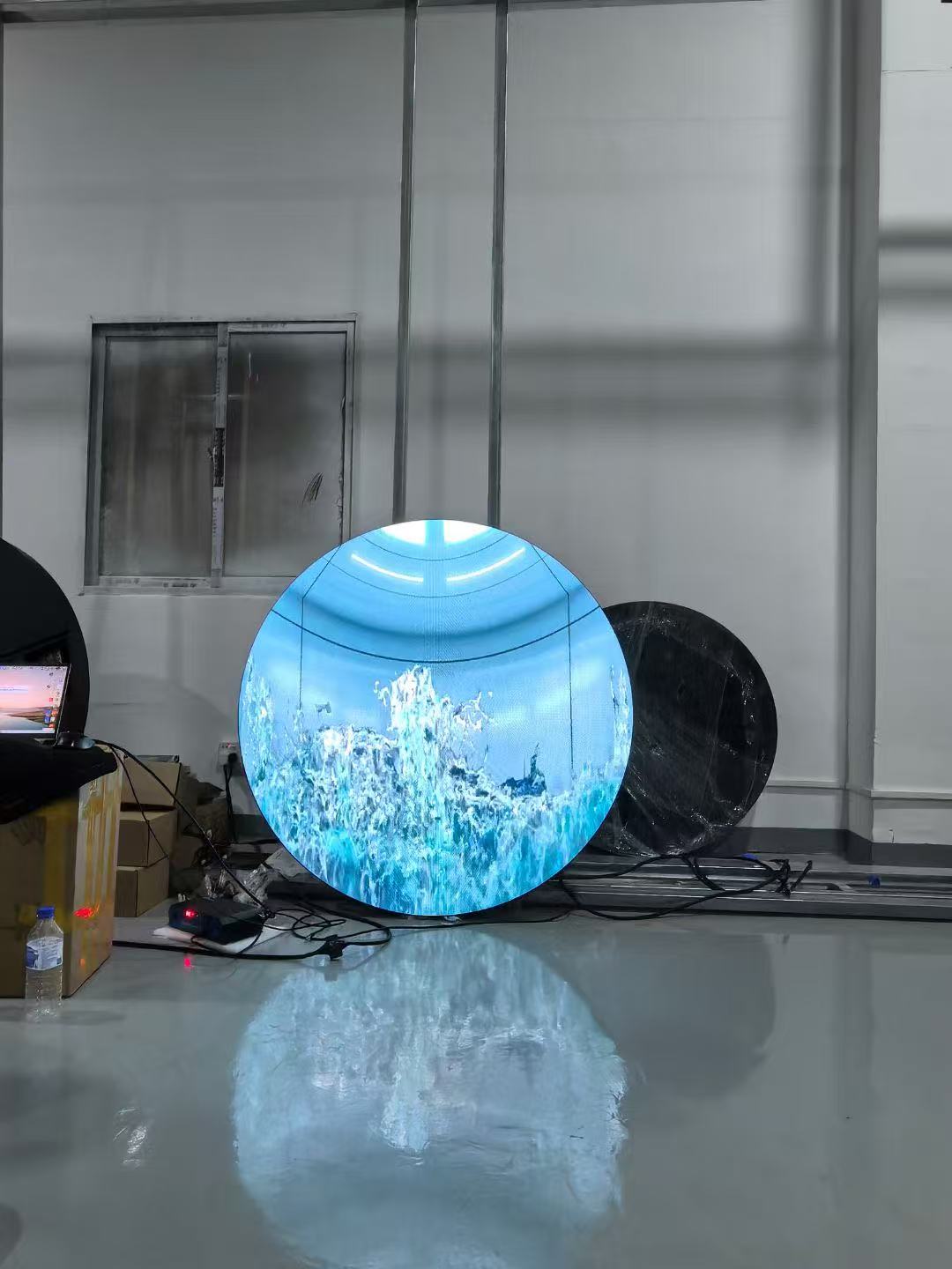 P2.5 Indoor Round LED Display Single Face Circle Logo LED Sign