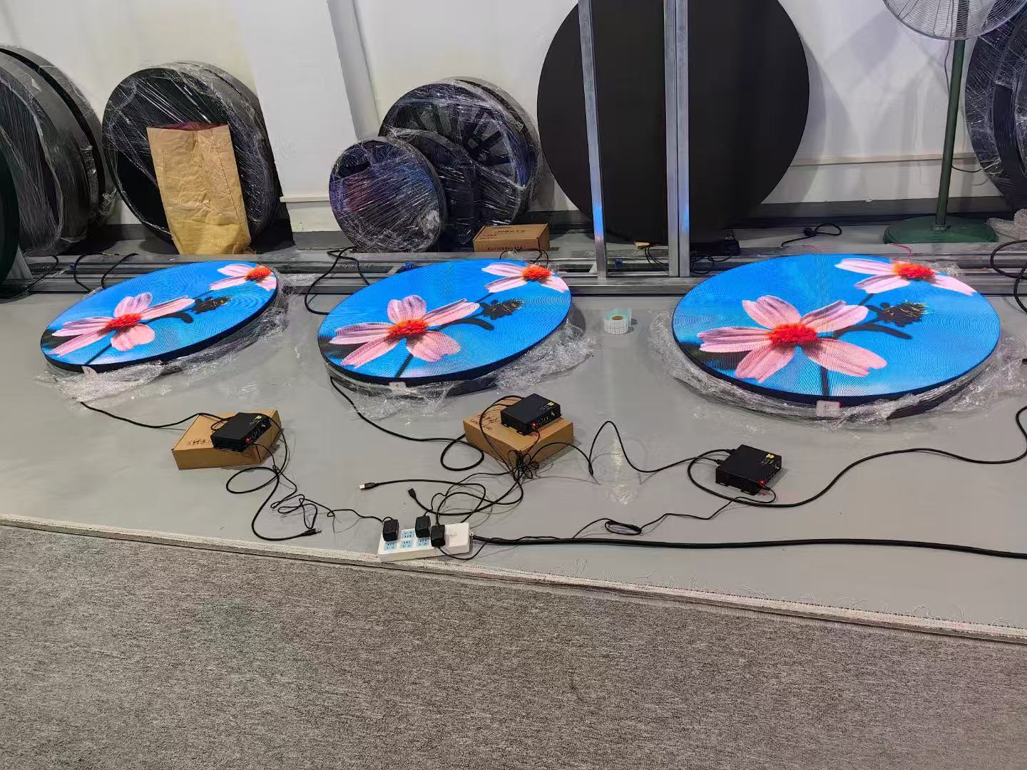 P2 Indoor Round LED Display Single Face Circle Logo LED Sign