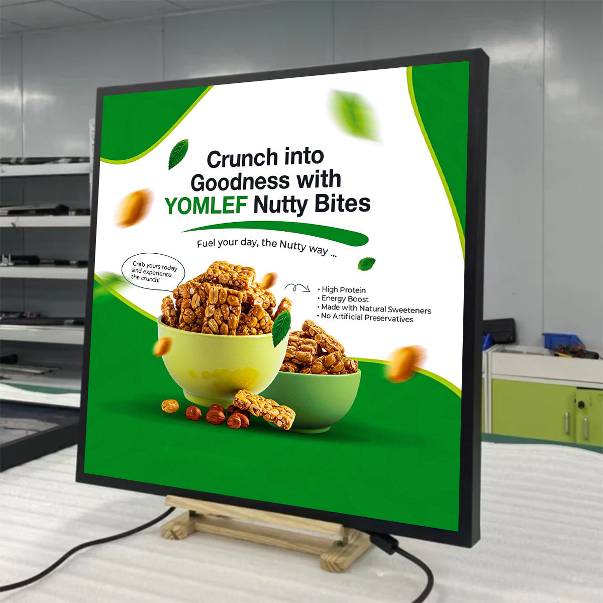 SQ Series 39.4 Inch (707×707mm Viewable) Square LCD Digital Monitor Screen, Cloud / APP / USB Disk