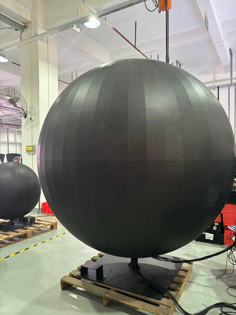 1 Meter (40'') Diameter Indoor LED Display Sphere
