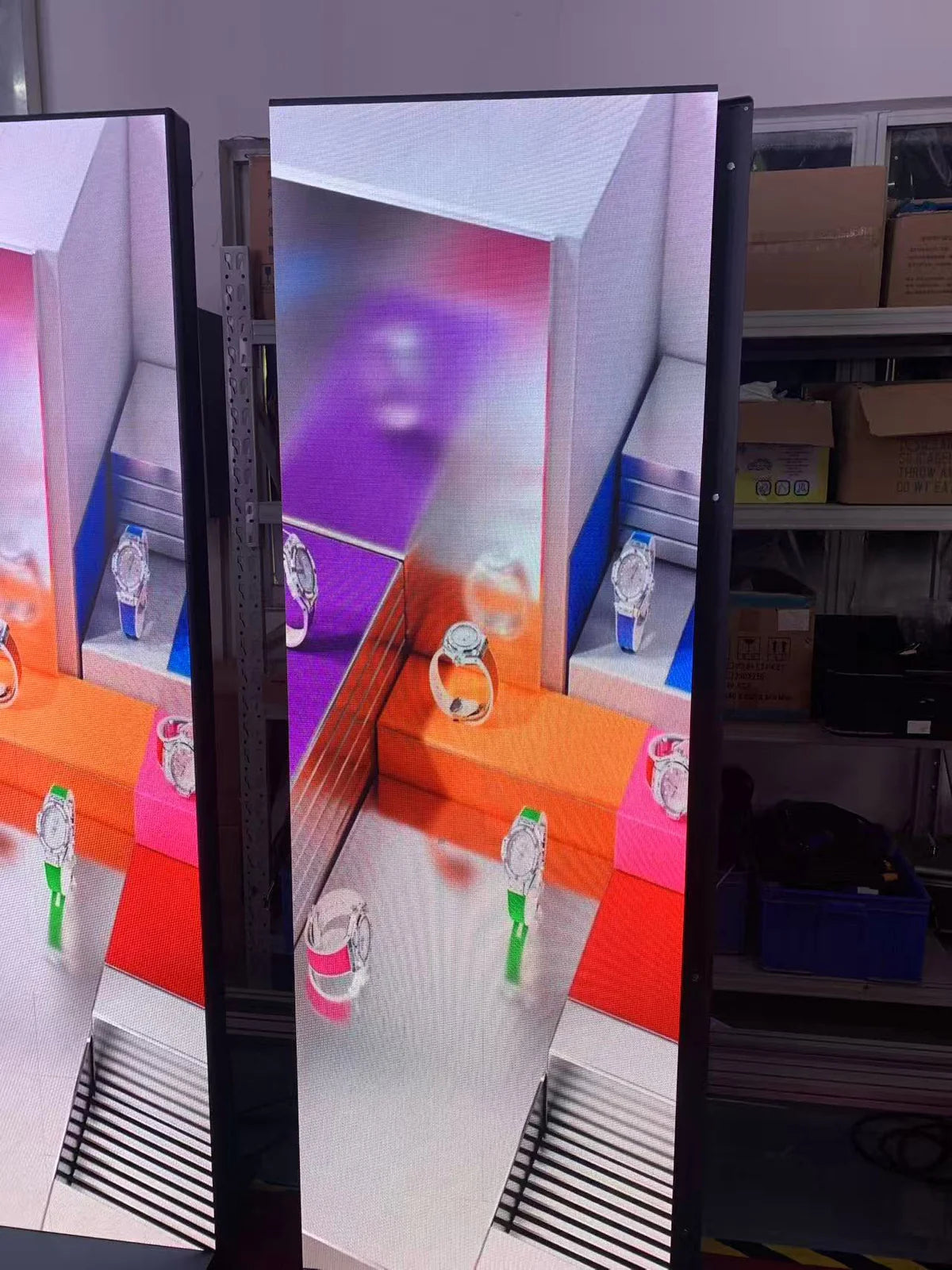 BP-GOB Series LED Poster Sign | 640×1920mm Indoor Plug-in | P2.5 / P1.