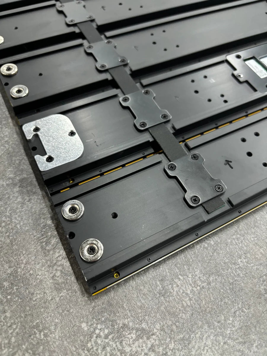 BP-RS Series Rolling LED Standee | 500×1000mm | P2.6 / P1.95 / P1.56 / P1.25 | Lightweight, Flexible & Portable | Supports Hanging & Magnetic Installation