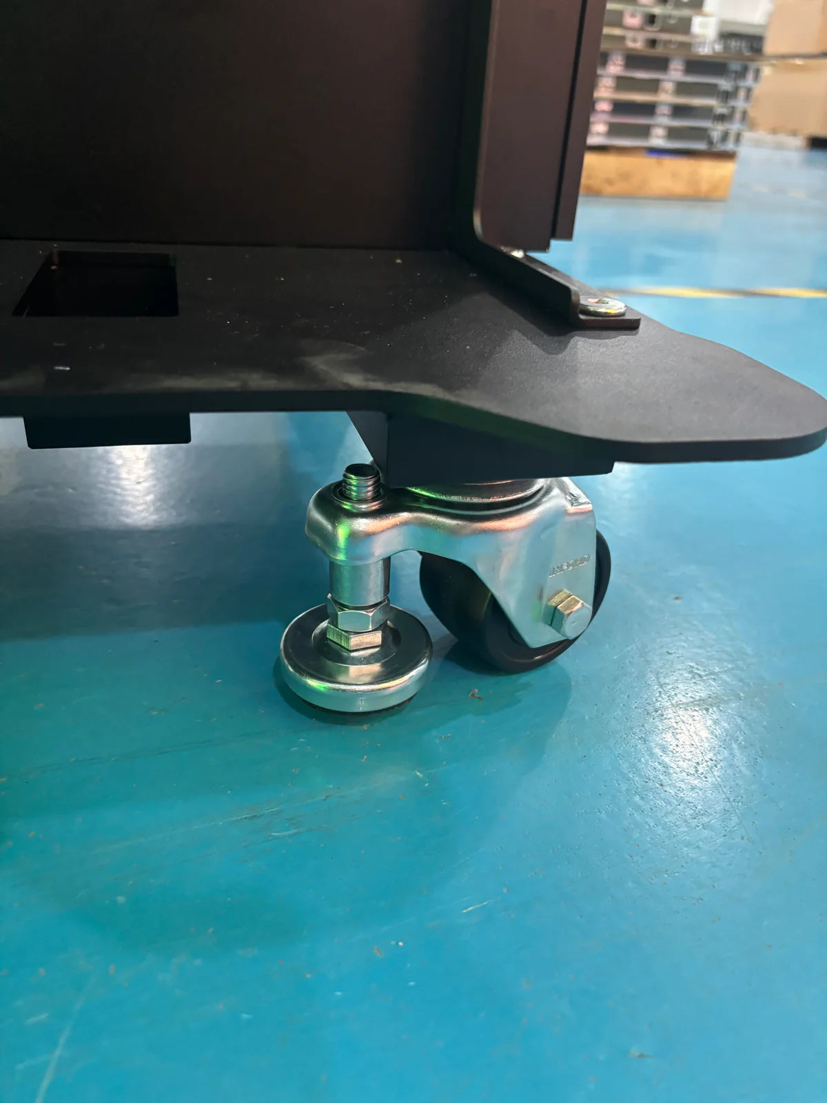 BP-F Series Foldable Extra-Large LED Poster Sign | GOB Surface + Magnetic Frame | 1000×2250mm | P2.6 / P1.95 / P1.56 / P1.25 | 1 set / 3 set Pack / 6 set Pack Available